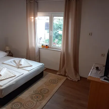 Apartament Eldar