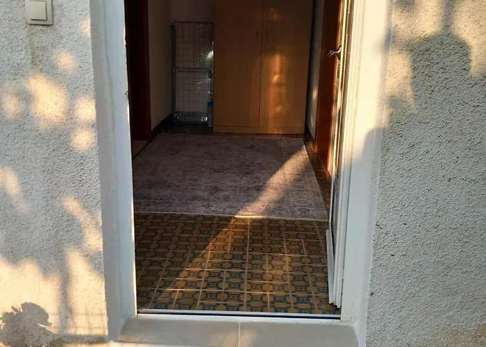 Eldar * Μόσταρ